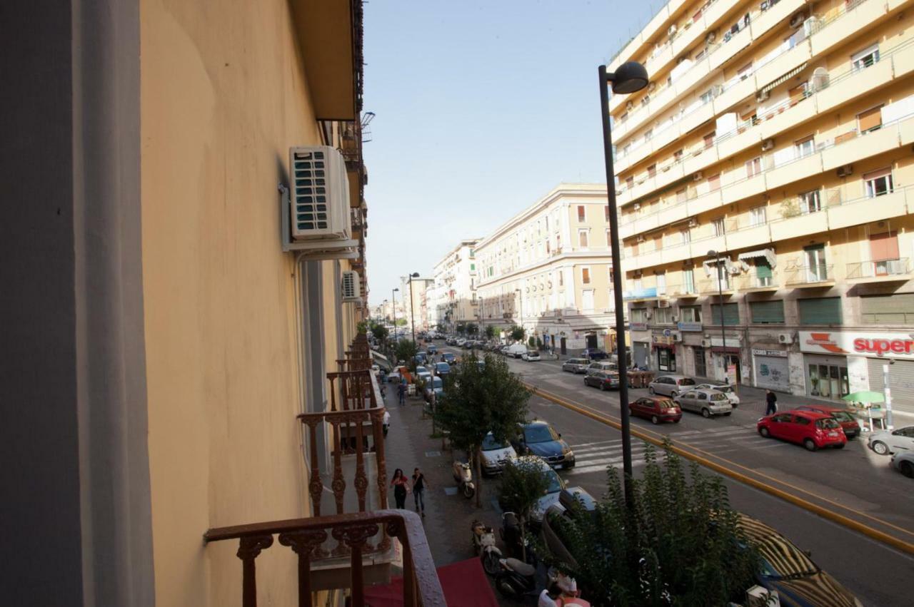 B&B Cara Napoli Zewnętrze zdjęcie